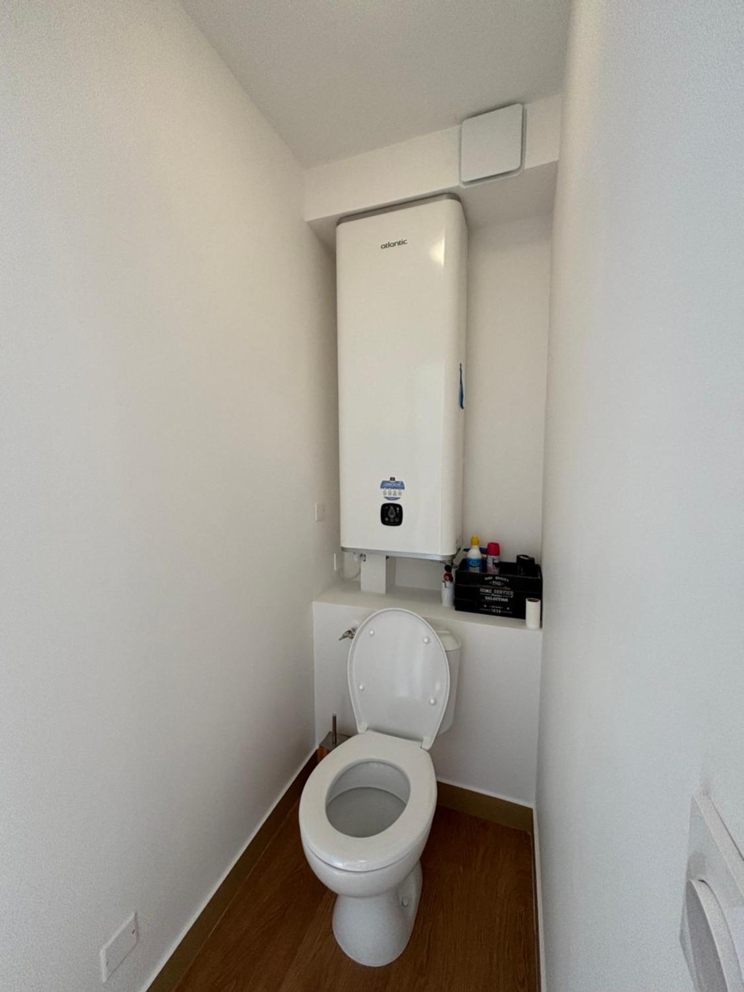 Location D'Un Superbe Appartement Avec Piscine Roquebrune-sur Argens Ngoại thất bức ảnh