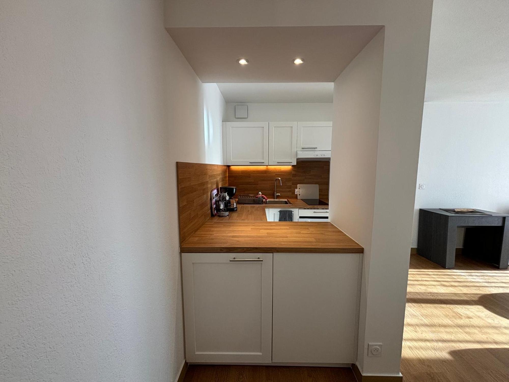 Location D'Un Superbe Appartement Avec Piscine Roquebrune-sur Argens Ngoại thất bức ảnh